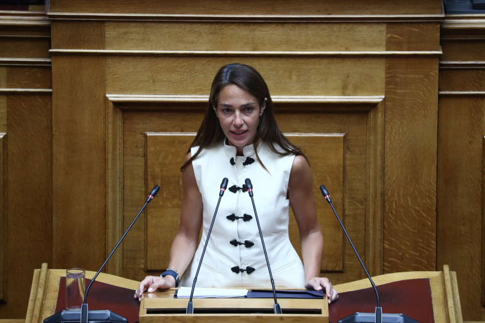 Δόμνα Μιχαηλίδου: Η προσχολική αγωγή «κλειδί» για την οικογένεια - Τι αλλάζει σε vouchers και βρεφονηπιακούς (video)