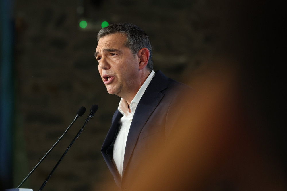 Εμμονή του Αλέξη Τσίπρα με το ριφιφί σε τράπεζες και θυρίδες