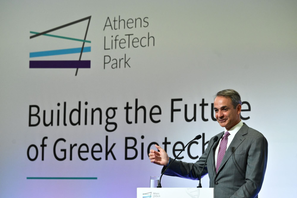 Στο πάρκο βιοτεχνολογίας Athens LifeTech Park ο Μητσοτάκης: Όσα οραματιζόμουν για τη χώρα γίνονται πράξη