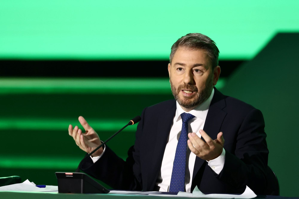 Νίκος Ανδρουλάκης: μοίρασε απατηλές και λαϊκίστικες υποσχέσεις δεκάδων δισ.