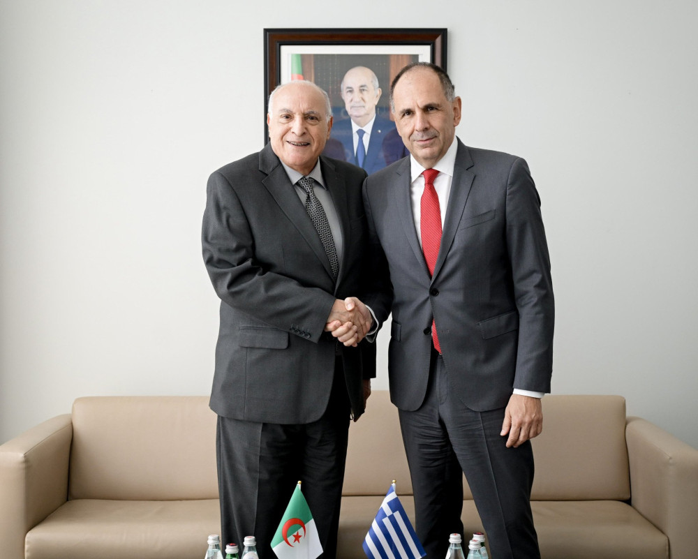 Ο Γιώργος Γεραπετρίτης συναντήθηκε στη Νέα Υόρκη με τον υπουργό Εξωτερικών της Αλγερίας