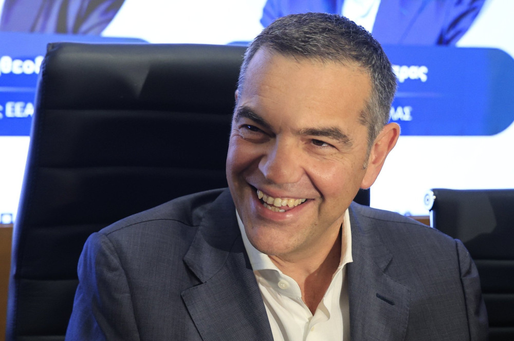 Σύντροφε Αλέξη, η χώρα «έκλεισε» τους λογαριασμούς της με τα μνημόνια το 2022 και όχι το 2018