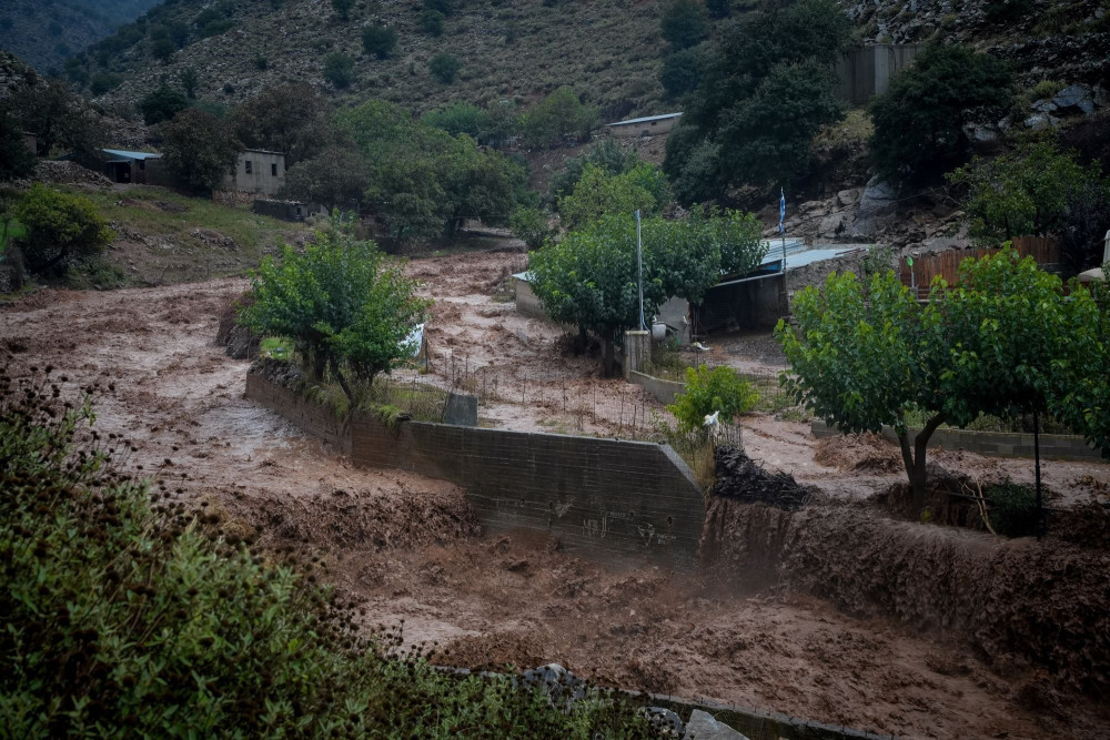 Στην Κρήτη διευρυμένο κυβερνητικό κλιμάκιο για τις ζημιές από τη σφοδρή κακοκαιρία