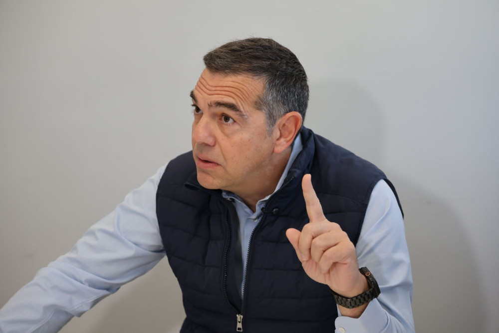 Όταν ο Τσίπρας λέει για… φιλοδωρήματα και υποτιμά τους πολίτες μιλώντας για «εξαγορά»