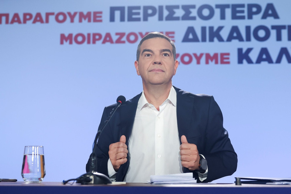 Η κυβέρνηση έπραξε τα δέοντα για τη Χρυσή Αυγή, αλλά ο Τσίπρας ξέχασε το «παρών» από το παρελθόν του