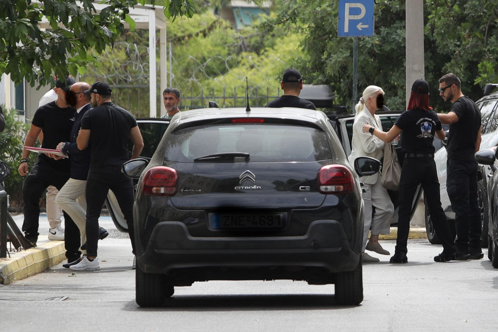 Θάνατος Γιώργου Μαζωνάκη: ολοκληρώθηκε η οκτάωρη απολογία της κατηγορούμενης