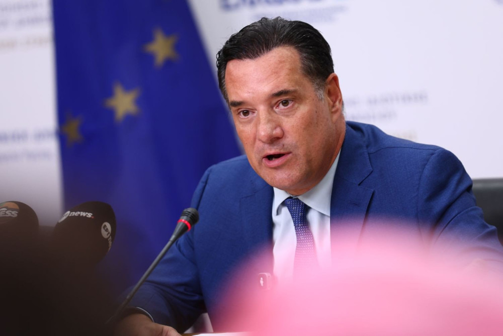 Άδωνις Γεωργιάδης για Medwatch: 119 ευρήματα σε οδοντιατρεία, μείωση 91% στις διαδικτυακές διαφημίσεις