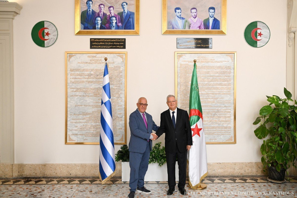 Κακλαμάνης: «Ξεκινά μια νέα ημέρα στην ιστορική φιλία μεταξύ της Ελλάδος και της Αλγερίας» (photo)