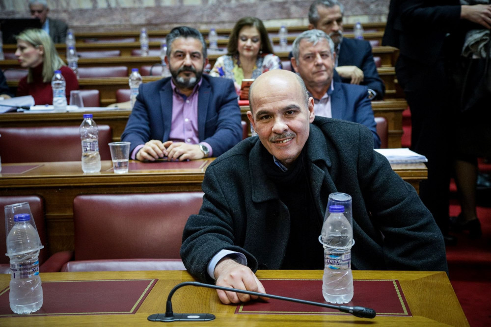 Ο Γιάννης Μιχελογιαννάκης στο ΠΑΣΟΚ: Η περιπετειώδης επιστροφή στο «σπίτι»