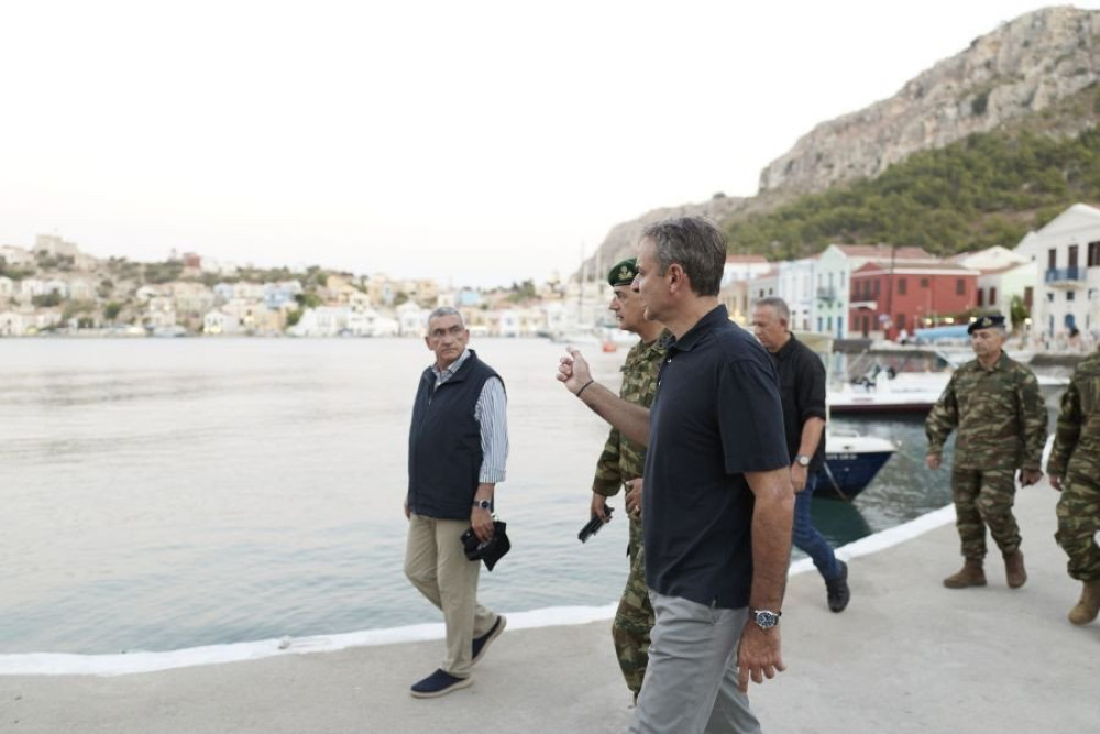 Στο Καστελόριζο ο Κυριάκος Μητσοτάκης: «Κανείς δεν είναι μόνος του» - Επίσκεψη σε Ρω και Στρογγύλη (φωτογραφίες & video)