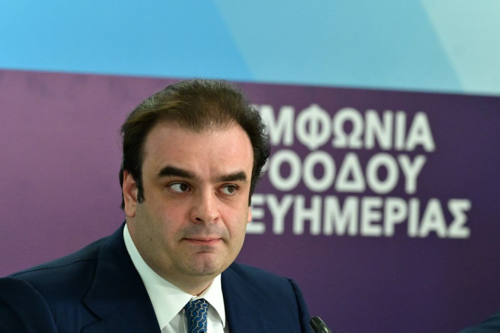 Κυριάκος Πιερρακάκης: Τα μέτρα δίνουν ανάσα στην κοινωνία - Μεταρρύθμιση και όχι μέτρο ο «κουμπαράς»