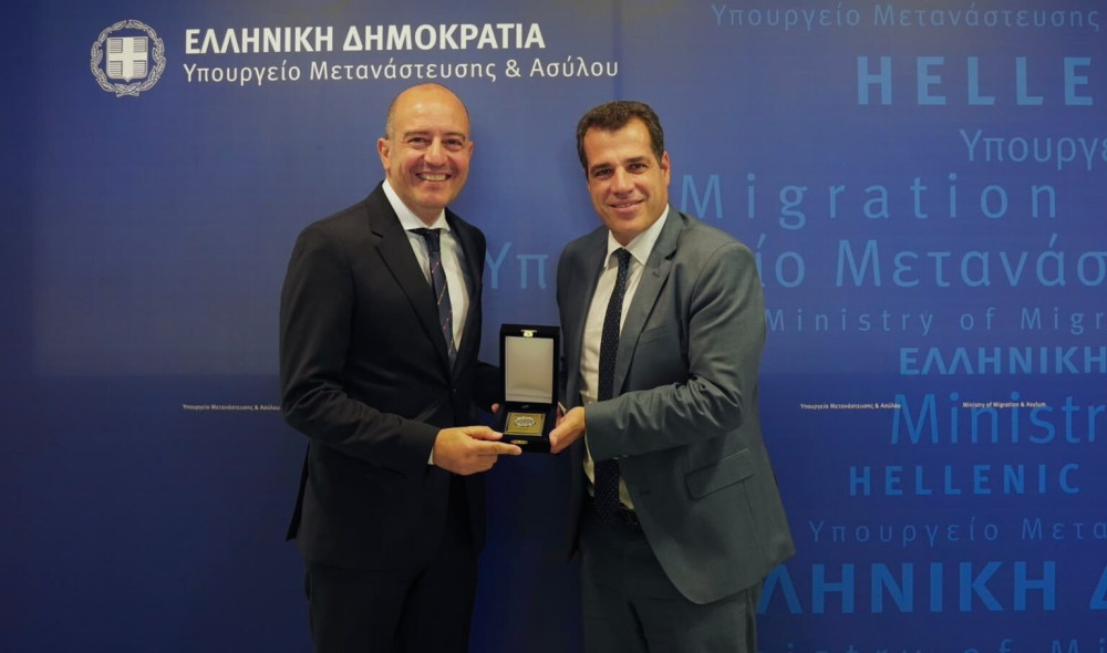 Συνάντηση Θάνου Πλεύρη με τον νέο πρέσβη της Αιγύπτου στην Αθήνα - Συζήτηση για το μεταναστευτικό
