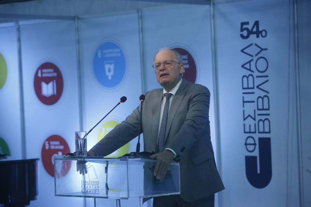 Κωνσταντίνος Τασούλας στα εγκαίνια της Έκθεσης Βιβλίου στο Πεδίον του Αρεως: Το μέλλον ανήκει σε όσους διαβάζουν