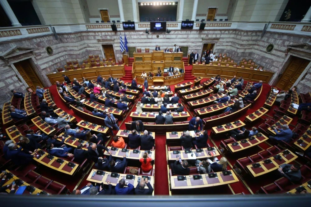 ΠΑΣΟΚ εναντίον ΕΛΑΣ: Φουντώνει ο πόλεμος για τους ανεξάρτητους βουλευτές