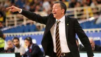 Βλέπει την έξοδο ο Μπάνκι από την ΑΕΚ