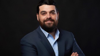 Κ. Δέρβος: Επίδομα χυδαιότητας για τους διακινητές ψεμάτων