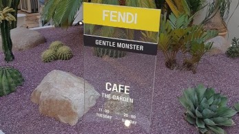 Ένα Fendi καφέ στο Harrods του Λονδίνου