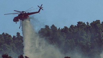 Συνεχίζεται η μάχη με τις φλόγες στην Εύβοια