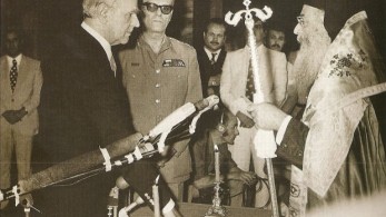 Η πτώση της χούντας και η επιστροφή Καραμανλή