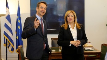 Τηλεφωνική επικοινωνία Μητσοτάκη – Γεννηματά για το άσυλο