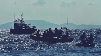 Σύγκρουση σκαφών στο Πόρτο Χέλι: Δύο νεκροί, μία σοβαρά τραυματίας