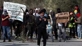 Μυτιλήνη: Διαδηλώσεις προσφύγων και μεταναστών – Επικράτησε ένταση