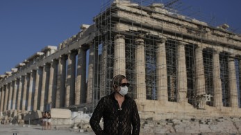 Στην Ακρόπολη ο Μίκι Ρουρκ