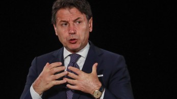 Κόντε: Να δείξουμε αλληλεγγύη στην Ελλάδα, όχι μόνο στη θεωρία αλλά και στην πράξη