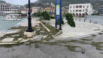 Ιανός: Κλειστά σχολεία σε Κεφαλονιά-Ιθάκη- Αποκατάσταση ηλεκτροδότησης στη Ζάκυνθο