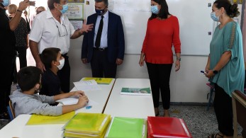 Κεραμέως: Θεμιτή κάθε άποψη, αλλά ο διάλογος γίνεται με ανοιχτά σχολεία