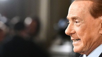 Ομαλά εξελίσσεται η υγεία του Μπερλουσκόνι, λέει ο γιατρός του