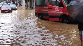 Με εντολή Μητσοτάκη 27,9 εκατ. ευρώ σε δήμους και Περιφέρειες που “χτύπησε” ο Ιανός