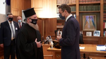 Συνάντηση του πρωθυπουργού με τον Μητροπολίτη Ίμβρου και Τενέδου