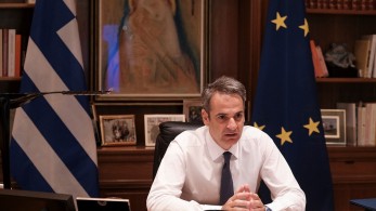 Η συγκινητική φωτογραφία του Μητσοτάκη με τον Παύλο Μπακογιάννη