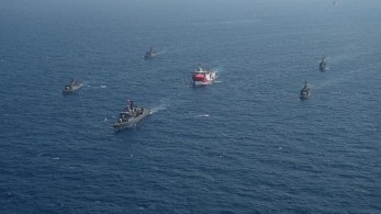 Φίλης: Να είμαστε προετοιμασμένοι για όλα – Η Τουρκία μουλάρωσε με τις κυρώσεις