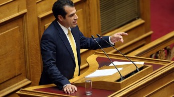 Ερώτηση Πλεύρη για την πλατεία Βικτωρίας