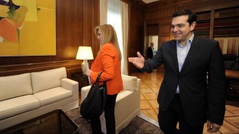 Όταν… γέλασε ο Νίτσε με τον Αλέξη και τη Φώφη