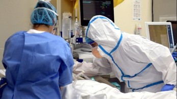 Κορωνοϊός: Στους 321 οι νεκροί-Κατέληξε 65χρονος στο “Σωτηρία”