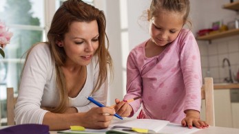 ΓΣΕΕ: Τι ισχύει για την άδεια σχολικής παρακολούθησης