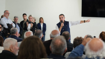 O Τσίπρας, η δεύτερη θέση και τα… κάλαντα