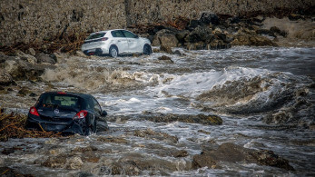 Κακοκαιρία: Ένας νεκρός στη Ρόδο, καταστροφές στην Εύβοια - νέο κύμα