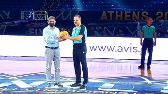 Αυγενάκης: «Η Ελλάδα παίζει πιεστική άμυνα στον κορωνοϊό»