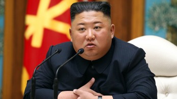 Κιμ Γιονγκ Ουν: Ευγνώμων που δεν ασθένησε κανείς από… κορωνοϊό