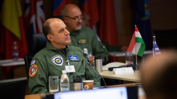 «Πέταξε» με Rafale στη Γαλλία ο αρχηγός του ΓΕΑ