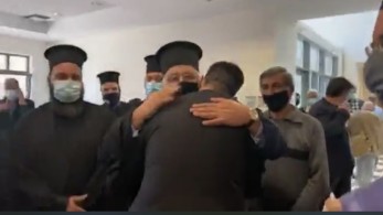 Υποκρισία της Δικαιοσύνης: Αθώος ο Μητροπολίτης, ένοχοι οι εκκλησιαζόμενοι