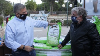 Απορριμματοφόρα και κάδους ανακύκλωσης παρέδωσε ο Πατούλης στην δήμο Ν. Φιλαδέλφειας-Ν. Χαλκηδόνας