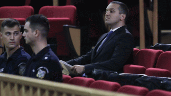 Σα δεν ντρέπονται! «Ο Κασιδιάρης είναι ένα παρεξηγημένο πρόσωπο» είπε ο δικηγόρος του