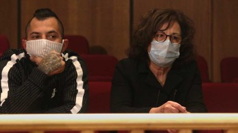 Δίκη Χρυσής Αυγής: Δάκρυα και λυγμοί ανακούφισης από τη Μάγδα Φύσσα