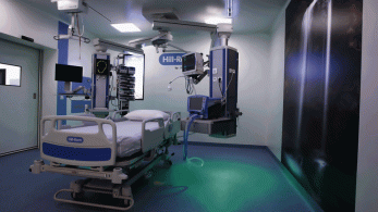 Στα εγκαίνια 50 νέων κλινών ΜΕΘ ο πρωθυπουργός
