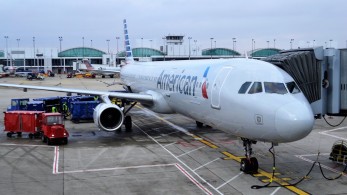 ΗΠΑ: Η American Airlines αρχίζει να απολύει 19.000 εργαζομένους
